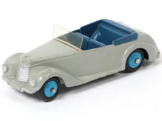 Lot 404 - DINKY TOYS (GB) (1)