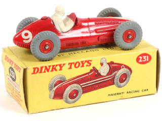 Lot 419 - DINKY TOYS (GB) (1)
