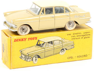 Lot 343 - DINKY TOYS (FRANCE) (1)