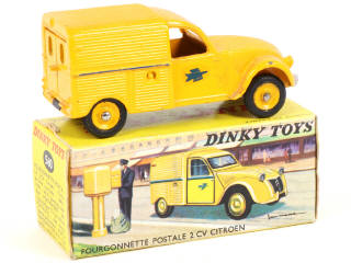 Lot 353 - DINKY TOYS (FRANCE) (1)