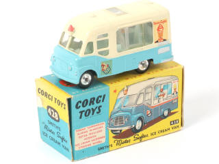 Lot 218 - CORGI TOYS (GB) (1)