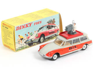Lot 362 - DINKY TOYS (FRANCE) (1)