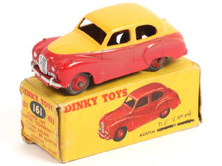 Lot 430 - DINKY TOYS (GB) (1)