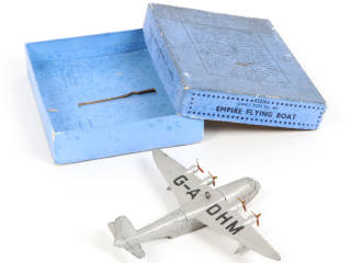 Lot 450 - DINKY TOYS (GB) (1)