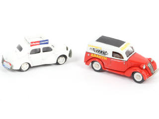 Lot 73 - DIVERS (2)