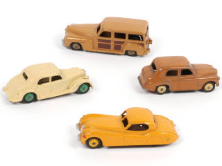 Lot 351 - DINKY TOYS (GB) (4)
