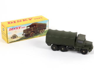 Lot 418 - DINKY TOYS (FRANCE) (1)