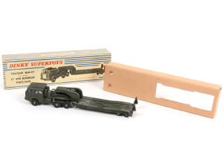 Lot 422 - DINKY TOYS (FRANCE) (1)