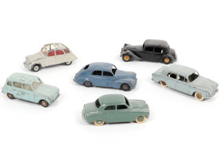 Lot 455 - DINKY TOYS (FRANCE) (6)