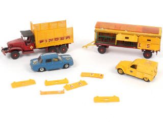 Lot 443 - DINKY TOYS (FRANCE) (4)