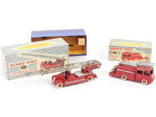 Lot 444 - DINKY TOYS (FRANCE) (2)