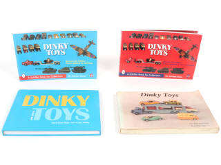Lot 13 - DIVERS (GB) (4)