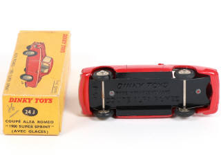 Lot 401 - DINKY TOYS (FRANCE) (1)