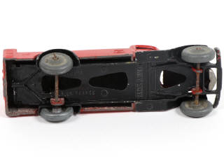 Lot 393 - DINKY TOYS (FRANCE) (1)