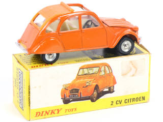 Lot 416 - DINKY TOYS (FRANCE) (1)