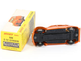 Lot 416 - DINKY TOYS (FRANCE) (1)