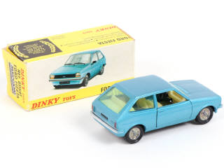 Lot 415 - DINKY TOYS (FRANCE) (1)