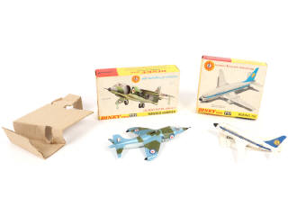 Lot 361 - DINKY TOYS (GB) (2)