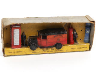 Lot 321 - DINKY TOYS (GB) (1)