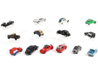 Lot 44 - DIVERS (14)