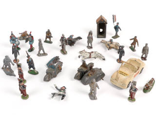 Lot 27 - DIVERS (30)