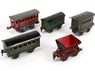 Lot 81 - MÄRKLIN 'O' (ALLEMAGNE) (5)
