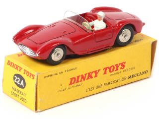 Lot 337 - DINKY TOYS (FRANCE) (1)