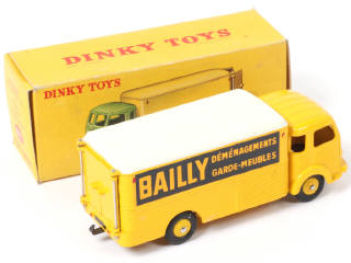 Lot 490 - DINKY TOYS (FRANCE) (1)