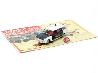 Lot 331 - DINKY TOYS (FRANCE) (3)