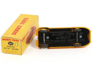 Lot 551 - DINKY TOYS (GB) (1)