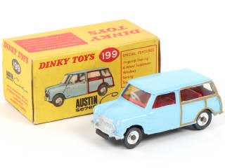 Lot 565 - DINKY TOYS (GB) (1)