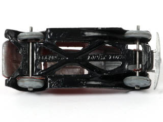 Lot 306 - DINKY TOYS (FRANCE) (1)