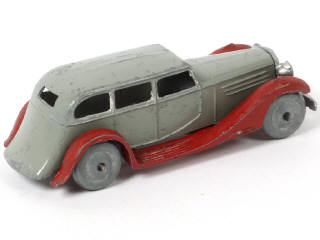 Lot 308 - DINKY TOYS (FRANCE) (1)