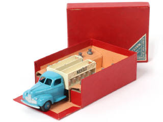 Lot 480 - DINKY TOYS (FRANCE) (1)