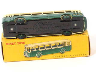 Lot 502 - DINKY TOYS (FRANCE) (1)
