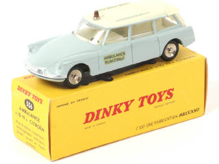 Lot 355 - DINKY TOYS (FRANCE) (1)
