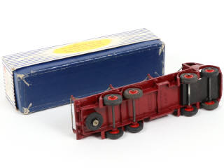 Lot 591 - DINKY TOYS (GB) (1)