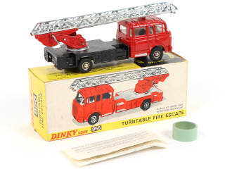 Lot 597 - DINKY TOYS (GB) (1)