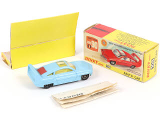 Lot 578 - DINKY TOYS (GB) (1)