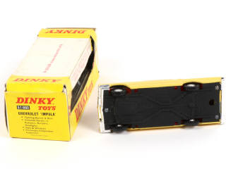 Lot 573 - DINKY TOYS (GB) (1)