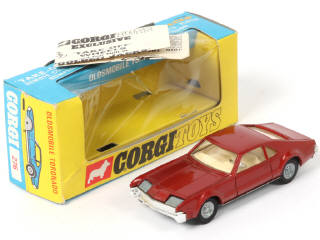 Lot 187 - CORGI TOYS (GB) (1)
