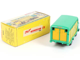 Lot 493 - DINKY TOYS (FRANCE) (1)