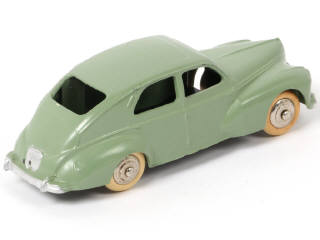 Lot 323 - DINKY TOYS (FRANCE) (1)