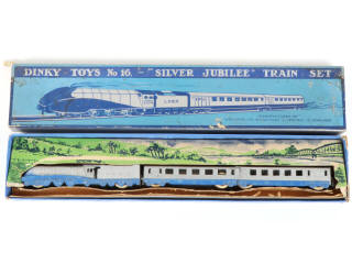 Lot 507 - DINKY TOYS (GB) (1)