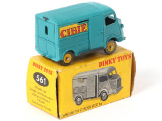 Lot 484 - DINKY TOYS (FRANCE) (1)