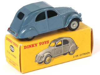 Lot 413 - DINKY TOYS (FRANCE) (1)
