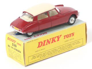 Lot 357 - DINKY TOYS (FRANCE) (1)