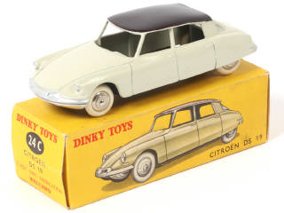 Lot 350 - DINKY TOYS (FRANCE) (1)