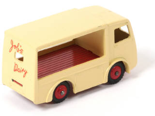 Lot 582 - DINKY TOYS (GB) (1)