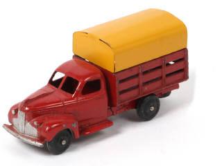 Lot 475 - DINKY TOYS (FRANCE) (1)